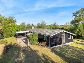 Holiday Home Hillegonde - 200m from the sea by Interhome